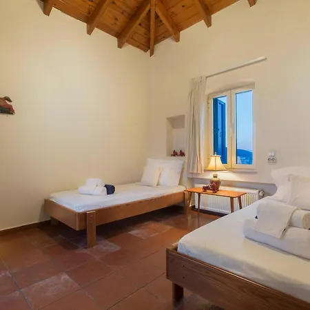 Blue Seas - Secluded, Private Retreat - Monemvasia