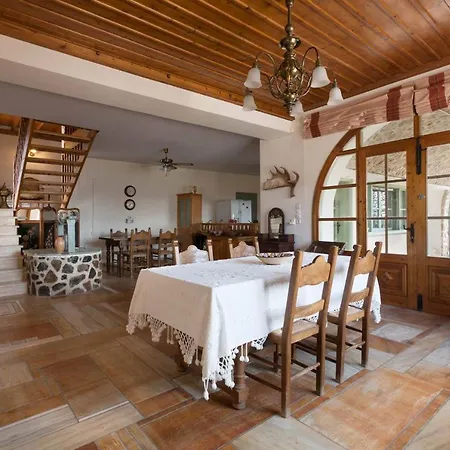 Blue Seas - Secluded, Private Retreat - Monemvasia *