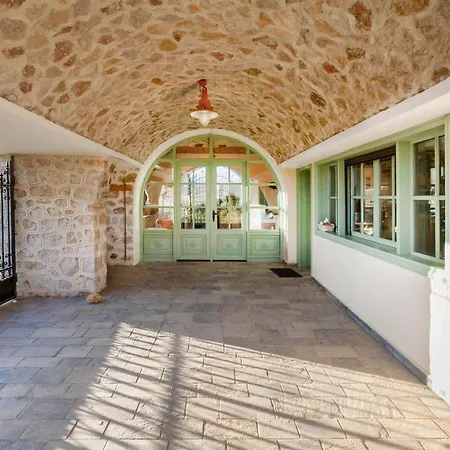 Blue Seas - Secluded, Private Retreat - Monemvasia プリトラ